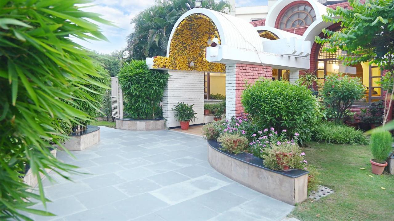Goa Country Club 호텔 구르가온 외부 사진