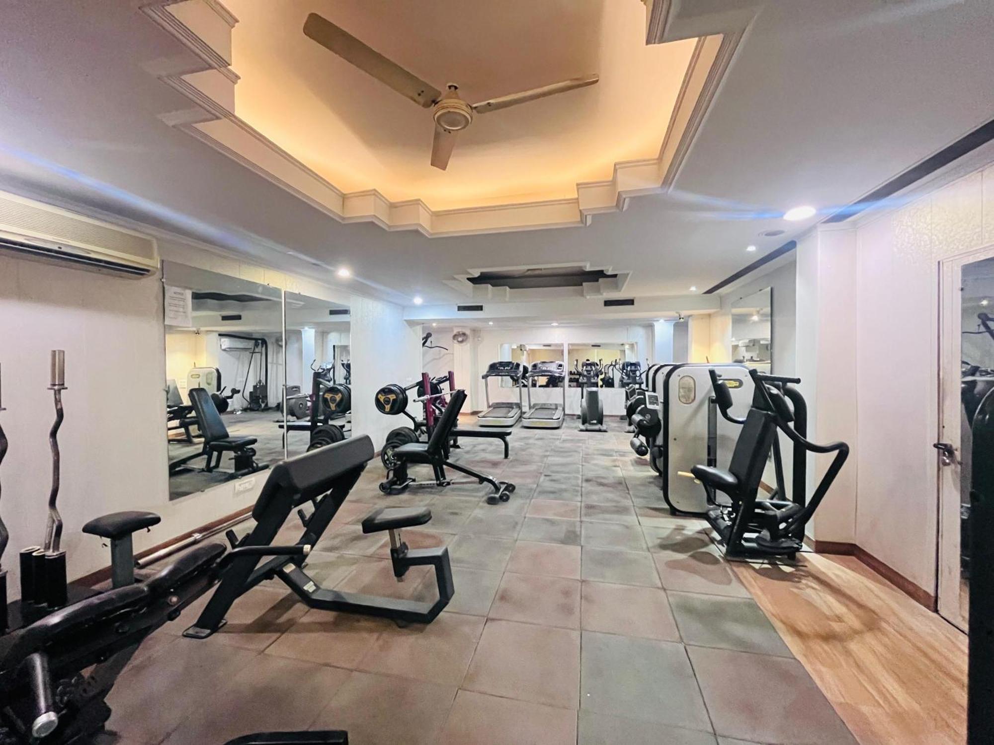 Goa Country Club 호텔 구르가온 외부 사진